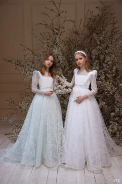 Marion Romantic Girl Dress With Long Sleeves(Marion)