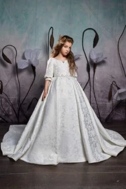 Elegant Classic Princess Style Communion Dress(Girls Elegant Classic Princess Style Cuffed Half Sleeves Ball Gown With Train)