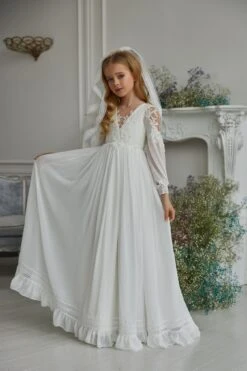 Girls First Communion Dress With Sleeves(Girls First Communion Dress With Sleeves)