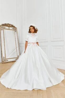 Amafi Modest Satin Dress With Blush Details(Amafi Modest Satin Dress With Blush Details)