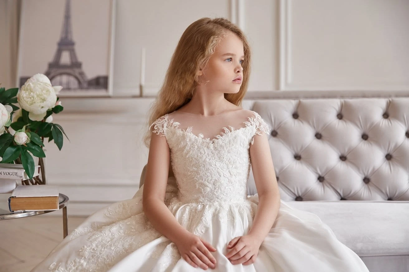 Satin And Lace Communion Dress(Ab042) 3 Satin And Lace Communion Dress(Ab042) - Image 3