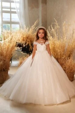 Amelina Flower Girl Dress(Amelina Flower Girl Dress)