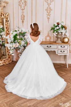 Classy V-cut Back Flower Girl Dresses(Classy V Cut Back Flower Girl Dresses)