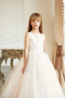 Elegant Tulle And Lace First Communion Dress(Elegant Tulle And Lace First Communion Dress) -Mia Bambina Store mia bambina boutique Elegant Tulle and Lace First Communion Dress 2