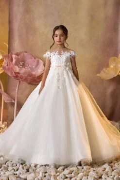 Faith’s Promise Communion Gown(Faith S Promise Communion Gown)