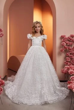 Luxurious Floral Lace Princess Dress With Ruffles And Train(Luxurious Floral Lace Princess Dress With Ruffles And Train)