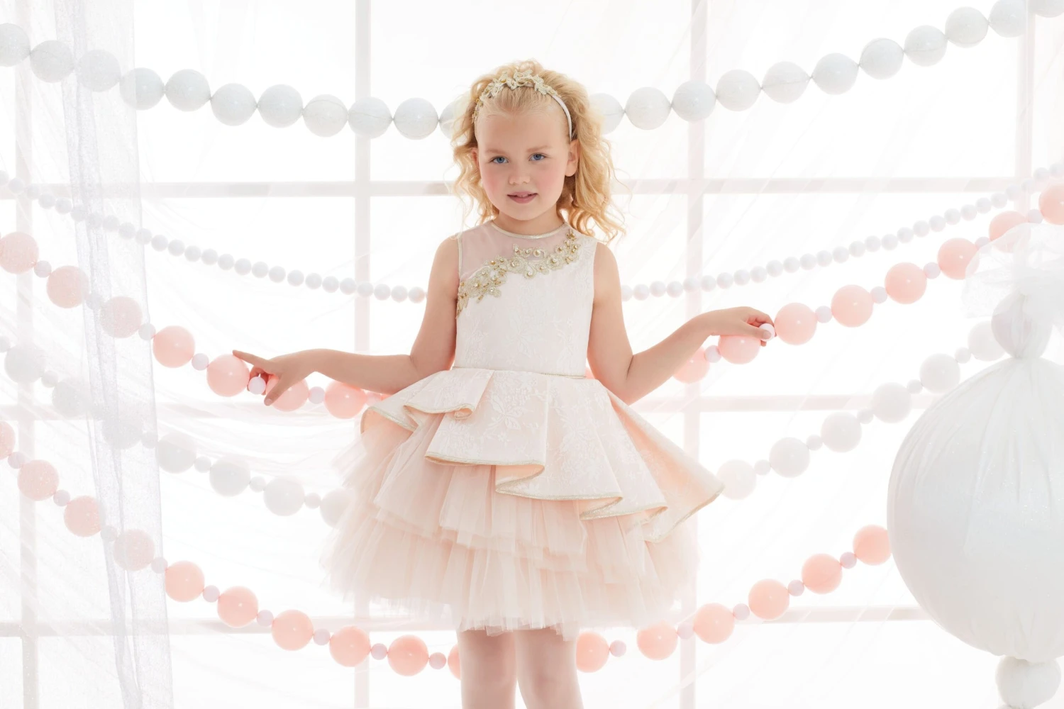 Girl's Lace Overlay Dress With Gold Embroidery Applique(Girls Lace Overlay Dress With Gold Embroidery Applique) 8 Girl's Lace Overlay Dress With Gold Embroidery Applique(Girls Lace Overlay Dress With Gold Embroidery Applique) - Image 8