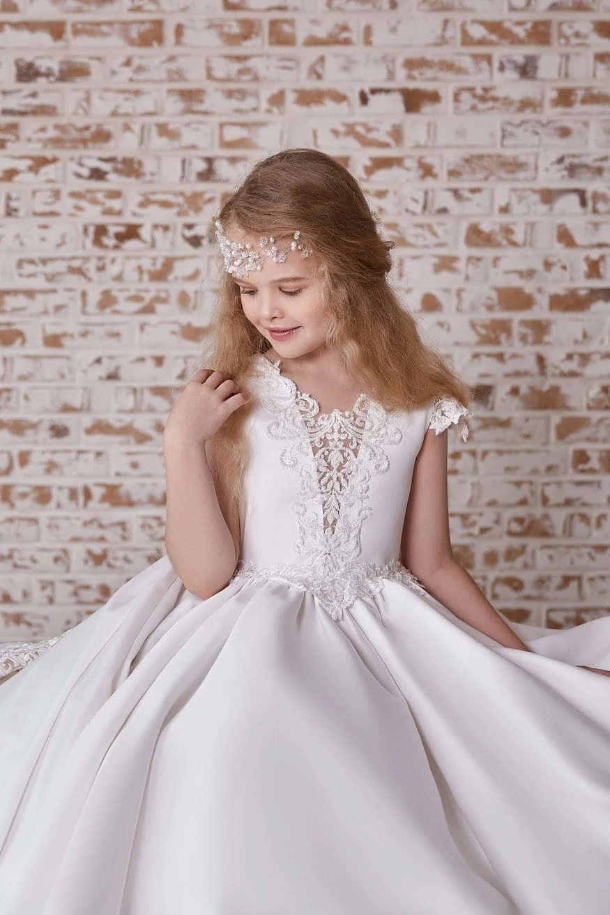 Girls Communion White Gown With Lace Motifs(Girls White Confirmation Gown With Lace Motifs) 2 Girls Communion White Gown With Lace Motifs(Girls White Confirmation Gown With Lace Motifs) - Image 2