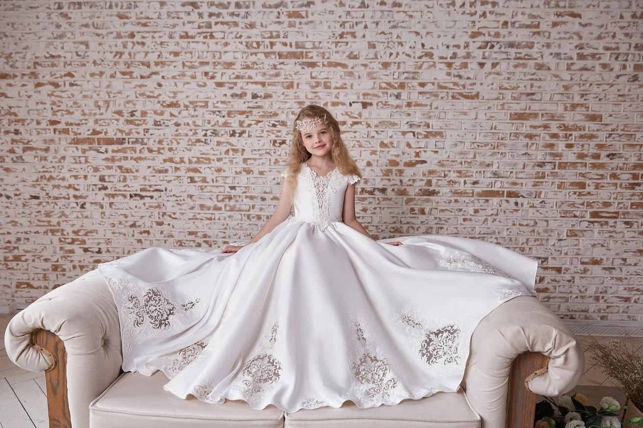 Girls Communion White Gown With Lace Motifs(Girls White Confirmation Gown With Lace Motifs) 3 Girls Communion White Gown With Lace Motifs(Girls White Confirmation Gown With Lace Motifs) - Image 3