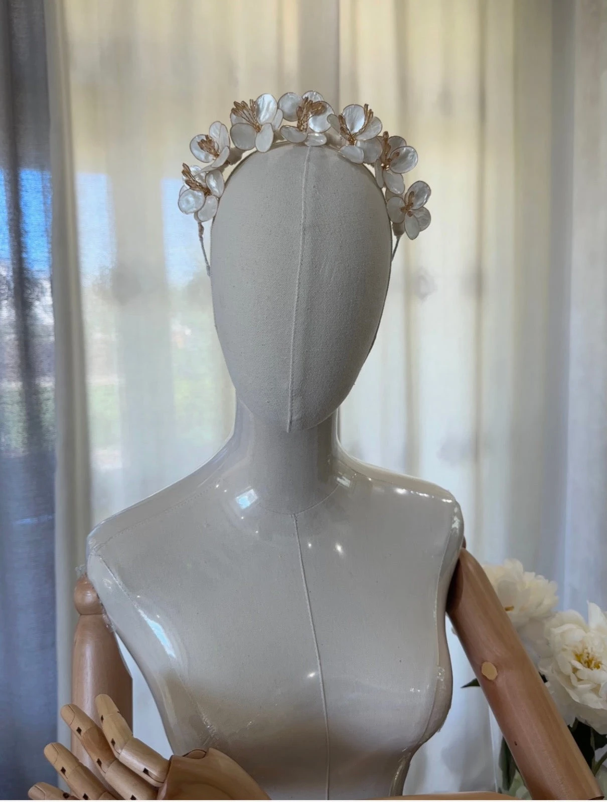 Ivory Flower Crown Headband For Girls | Handmade Floral Tiara With Gold Accents(Ivory Flower Crown Headband For Girls Handmade Floral Tiara With Gold Accents) 3 Ivory Flower Crown Headband For Girls | Handmade Floral Tiara With Gold Accents(Ivory Flower Crown Headband For Girls Handmade Floral Tiara With Gold Accents) - Image 3