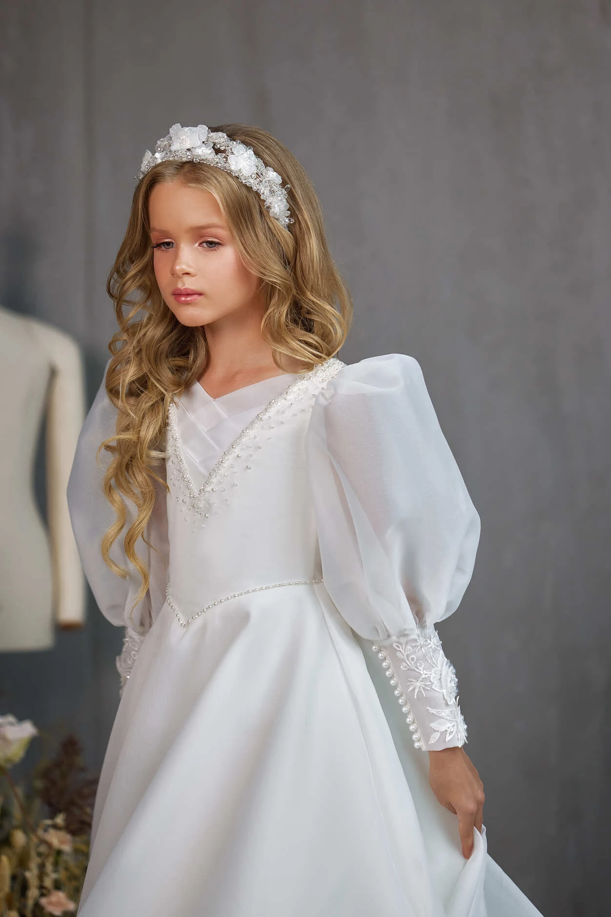 KINGSTON – ORGANZA PUFF SLEEVE COMMUNION GOWN WITH BEAD DETAIL(Kingston Organza Puff Sleeve Communion Gown With Bead Detail) 2 KINGSTON – ORGANZA PUFF SLEEVE COMMUNION GOWN WITH BEAD DETAIL(Kingston Organza Puff Sleeve Communion Gown With Bead Detail) - Image 2