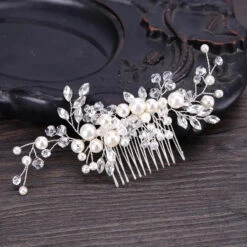 Pearl And Crystals Hair Comb(Pearl And Crystals Hair Comb)