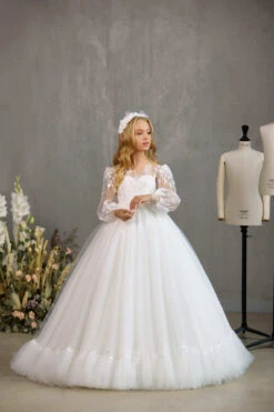 SARNIA – DELICATE COMMUNION DRESS WITH SHEER PUFF SLEEVES AND RUFFLED HEM(Sarnia Delicate Communion Dress With Sheer Puff Sleeves And Ruffled Hem)